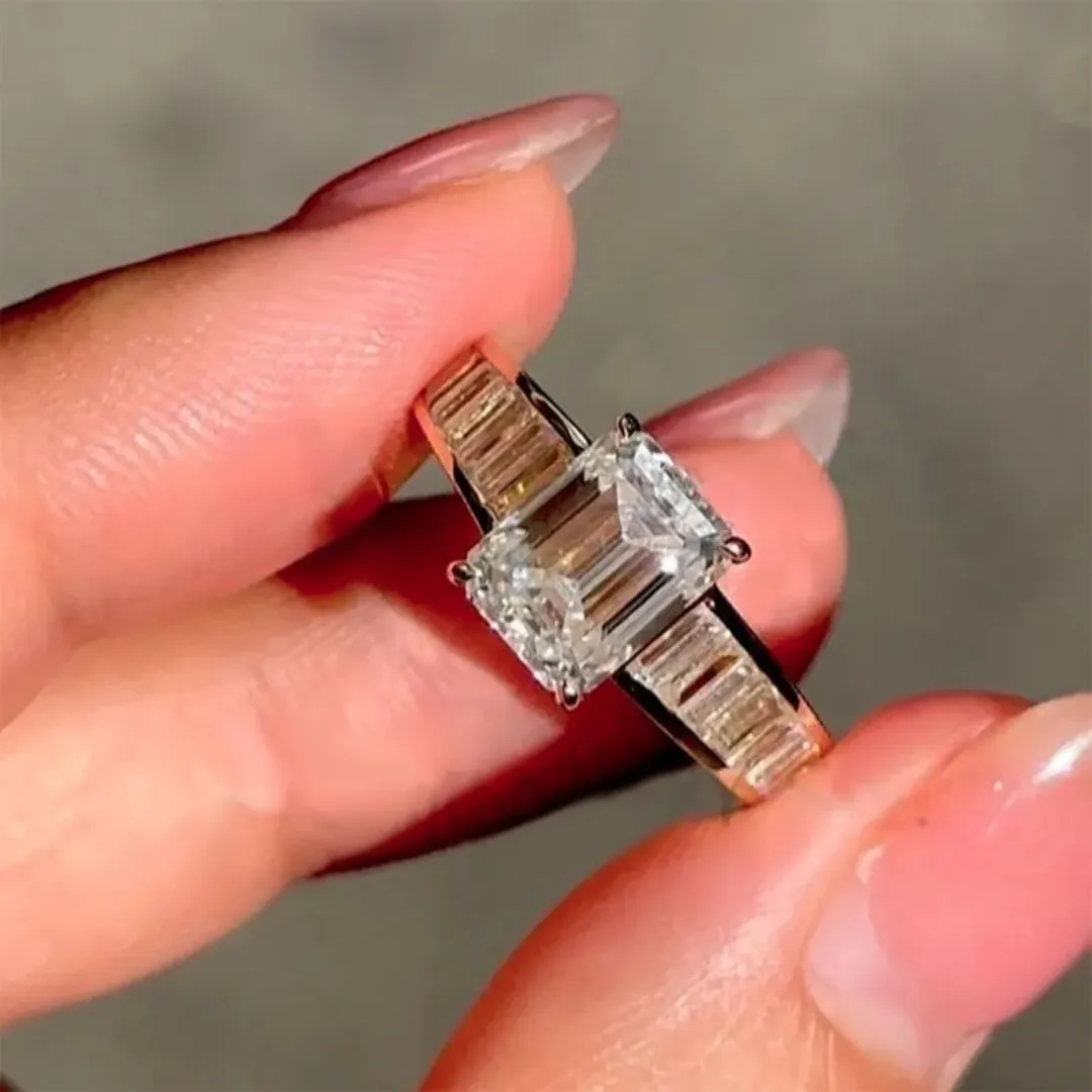 /public/photos/live/Classic Emerald Cut Engagement Ring 480 (3).webp